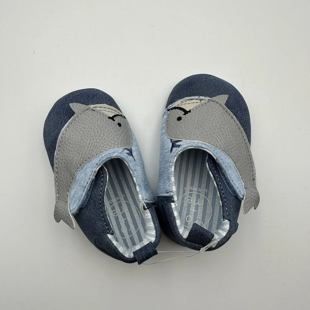 Ro+Me by Robeez Baby Boys Gray Whale Shoes Slip On Soft Sole Unworn 6-12 Months